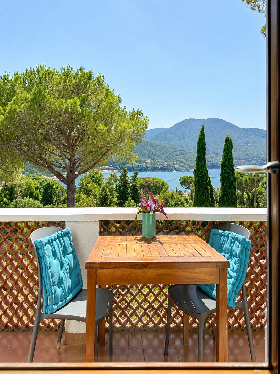 Appartamento Vesuvio — balcone vista mare